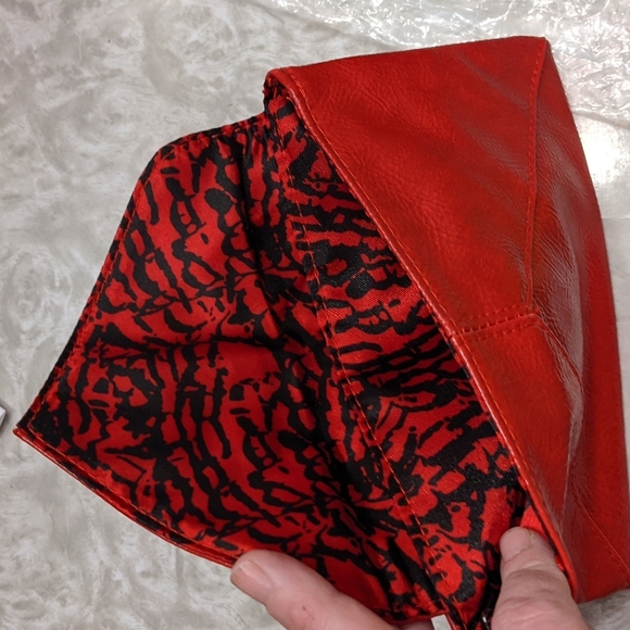 Mary Kay Red Clutch - Picture 2 of 3